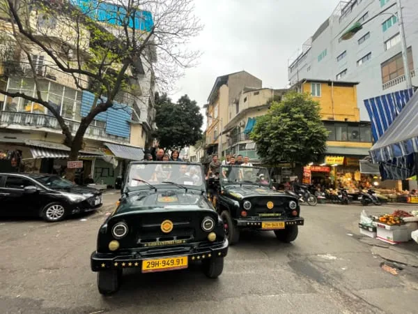 Saigon Jeep Night Tour – Street Food, Nightlife & Hidden Local Gems onboard