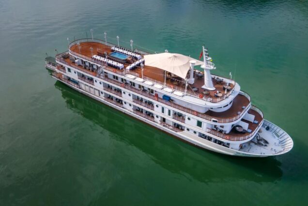 paradise elegance cruise 2 days/ 1 night