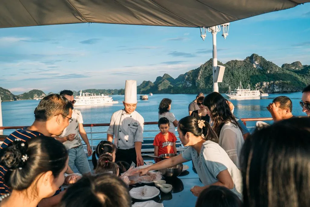 Paradise Elegance Cruise 2 days/ 1 night onboard