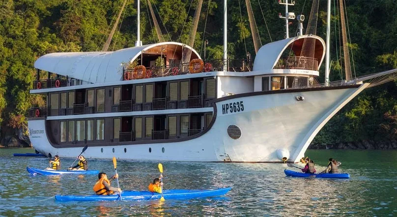 Sena cruise 2 days/ 1 night