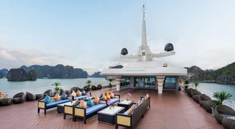 Catherine Cruise – Indochine Luxury (Best for Couples) onboard