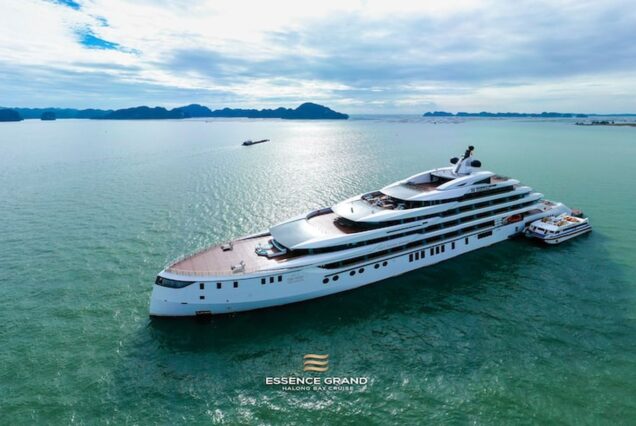 Grand Pioneers Cruise  The Largest & Safest Superyacht in the Bay