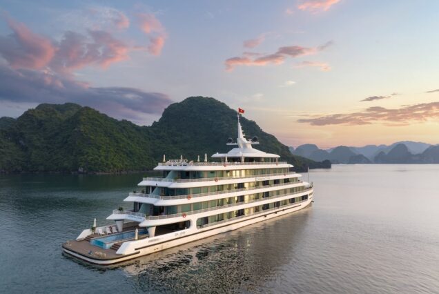 Catherine Cruise  6-Star Indochine Luxury (Best for Couples)