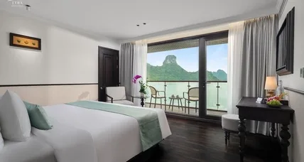 Lyra Grandeur Cruise 2 Days/1 Night cabin