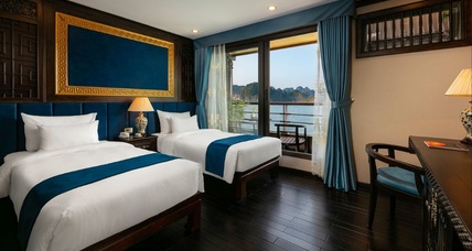 Nostalgia Cruise 2 Days/1 Night cabin