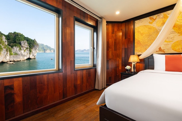 Amanda Premier Cruise 3 Days/2 Nights onboard