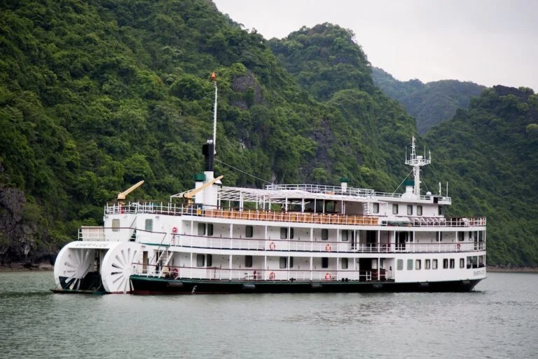 Emeraude Cruise 3 Days/2 Nights