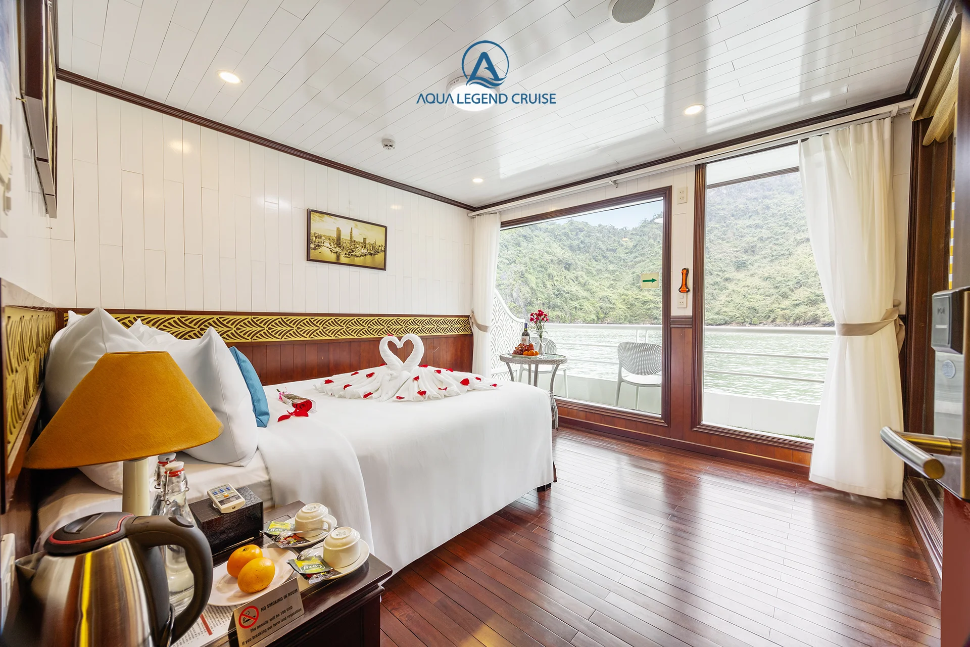 Aqua Legend Cruise 3 Days/2 Nights cabin
