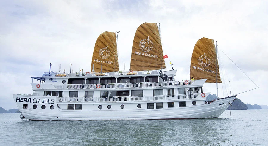 Hera Grand Cruise with golden sails