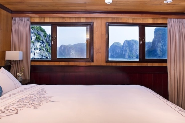 Hera Classic Boutique Cruise 2 Days/1 Night onboard
