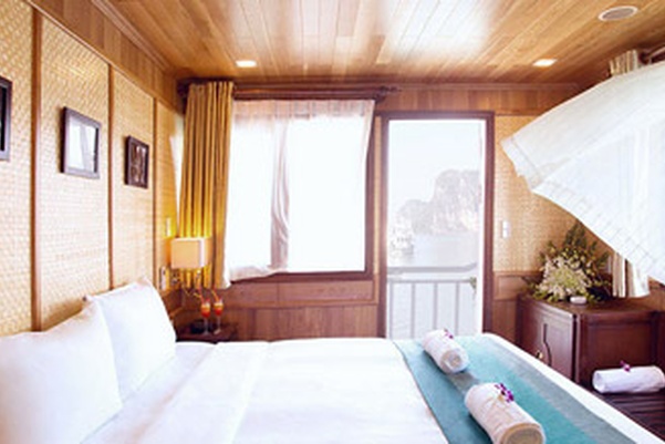 Bhaya Premium Cruise 2 Days/1 Night onboard