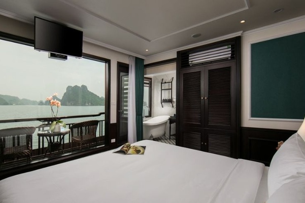 Genesis Luxury Regal Cruise 3 Days/2 Nights onboard