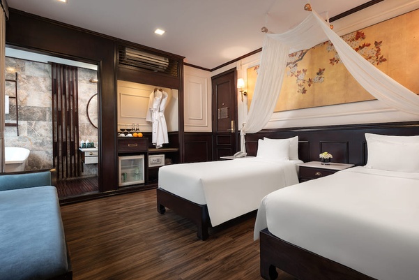 Amanda Luxury Cruise 3 Days/2 Nights onboard
