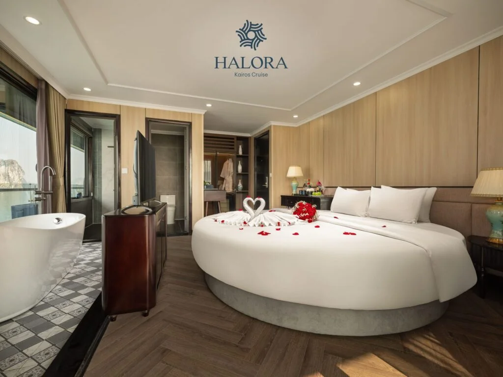 Kairos Cruise 3 Days/2 Nights onboard