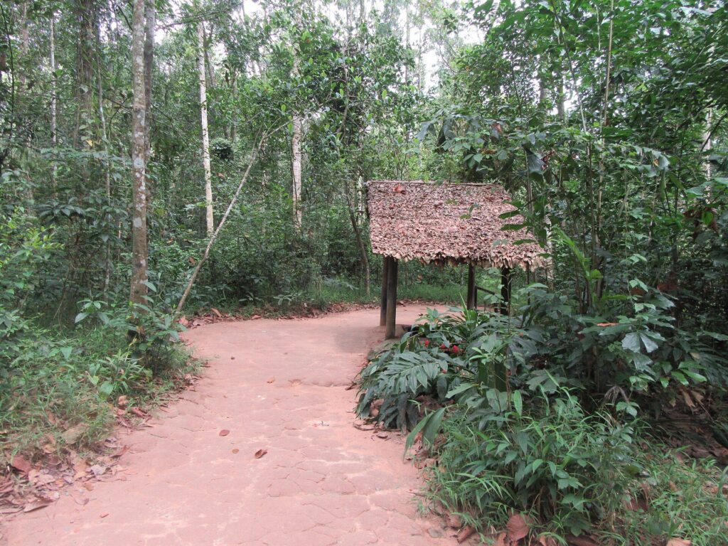 Cu Chi Tunnels and Saigon City Full Day Private Tour
