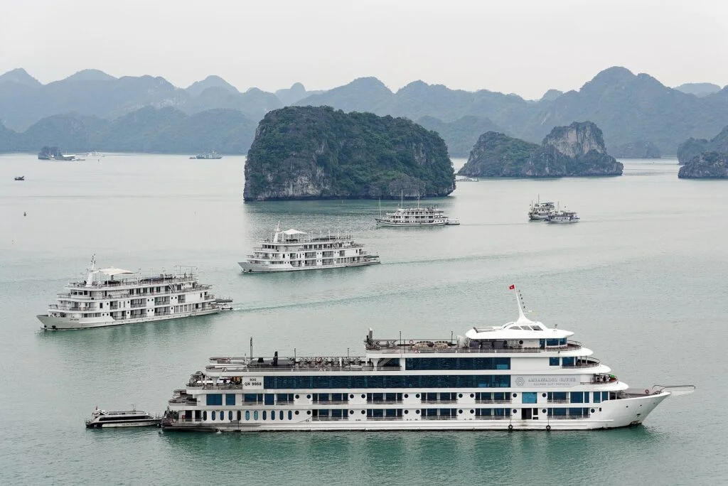 Halong Bay Day Trip by Boat from Hanoi
