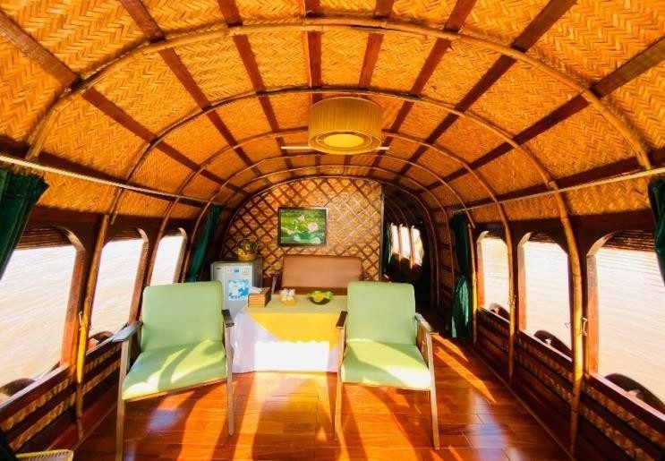 Private Overnight Sampan Trip in Ben Tre: Con Oc Island and Mo Cay Market gallery