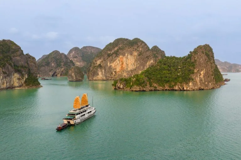 Garden Peak Cruise 3 Days/2 Nights